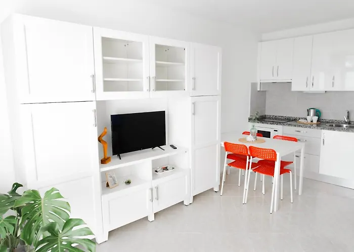 Ocean View, Playa San Juan. Apartament *